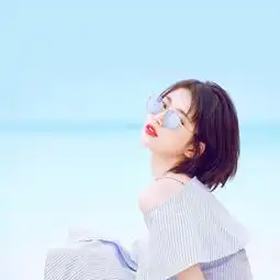 qq头像女生短发带帽比基