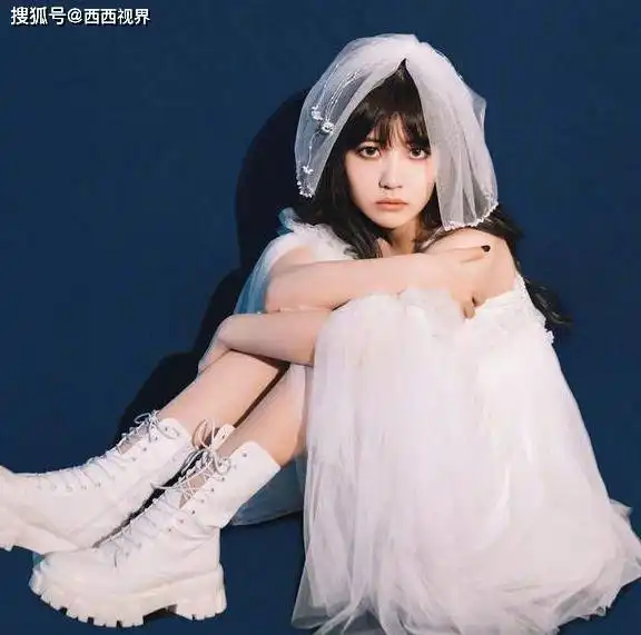 杨超越赖美云柔弱惹人疼,傅菁段奥娟甜美,孟美岐吴宣仪拼霸气