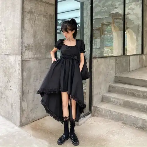 仙女必备小黑裙合集,少女又轻熟,满足你对美和优雅的全部幻想