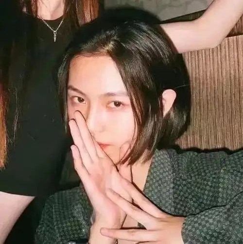 好看的头像适合12岁的女