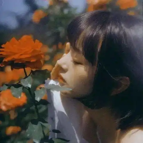 唯美仙气女生头像8.18