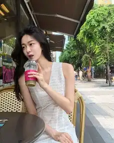 韩国气质型美女海量福利美照肤白貌美,身材高挑