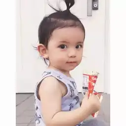 这个小男孩可爱起来,真的没女孩子啥事了