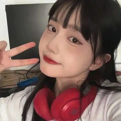 好看的微信头像就位了