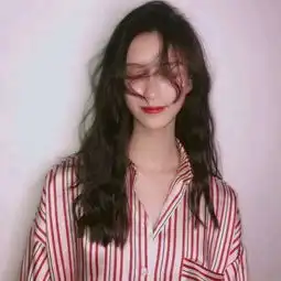 女孩头像极简文艺女头