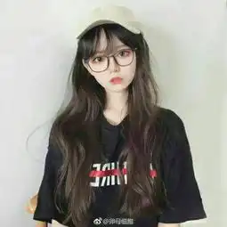 个性好看闺蜜yy头像一人一张吃醋是因为喜欢生气是因为在乎