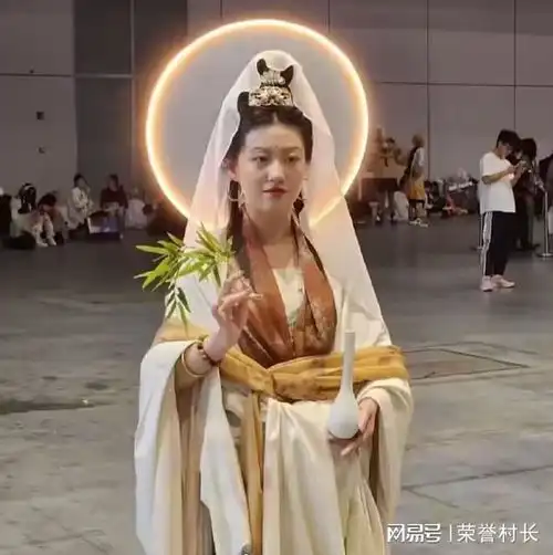惊艳上海漫展的女菩萨cosplay的文化魅力
