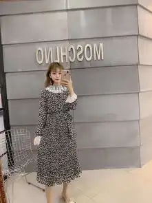 碎花卡通蕾丝花苞裙