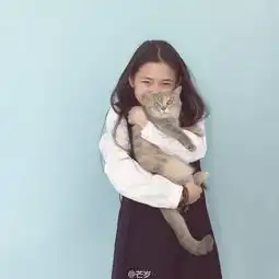 女生头像萌妹子猫笑容美翻微博芒岁