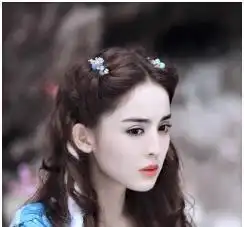 古力娜扎穿打底衫录制节目,自毁女神形象网友这是敬业