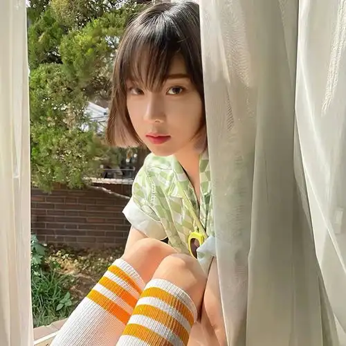 氛围感女生头像