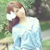 专属女生一左一右姐妹情深头像