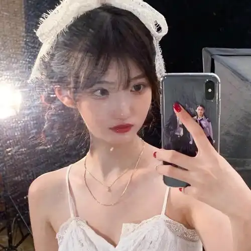 精选优质温柔小众好看女生头像18