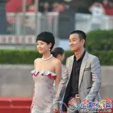 王栎鑫水立方大胆告白刘忻细数娱圈姐弟恋