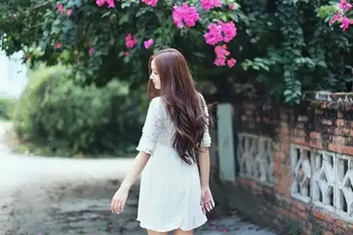 除了年薪百万的男人,我谁都不嫁那个38岁的大龄剩女,后悔了