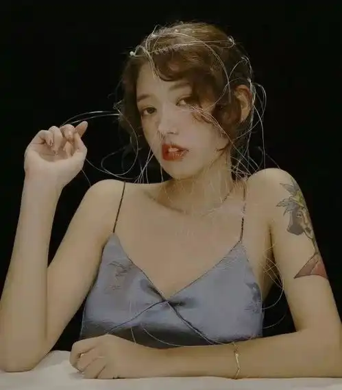 被无情的拉黑没关系,学会这个与对方强行聊天