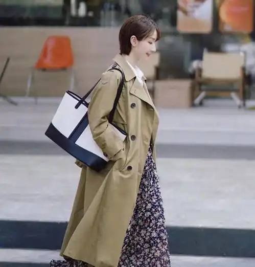 秋天穿碎花裙,搭配这8双鞋子才好看