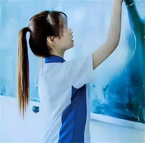 2011年广西9名恶徒,轮番糟蹋30名初中女生2小时,最终酿成悲剧