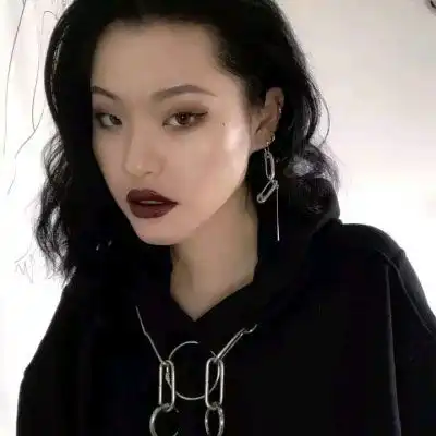 欧美高冷女神头像霸气后来再没那种执着和必要