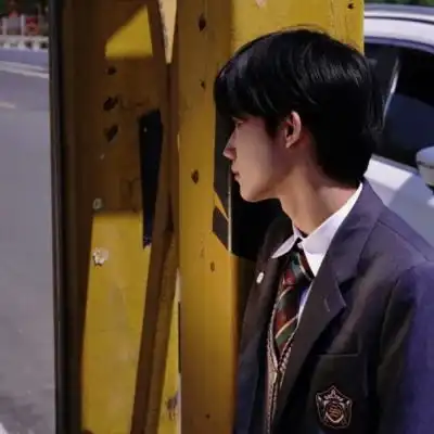 ins高冷文艺范男头晚安这一句拜男生头像我要个性网