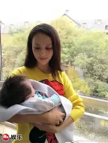 佟丽娅的孩子是男是女叫什么名字多大了,佟丽娅生二胎了吗照片图