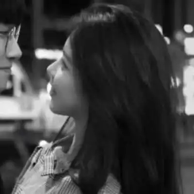 情侣头像黑白系最新版高冷气质情侣黑白头像一男一女