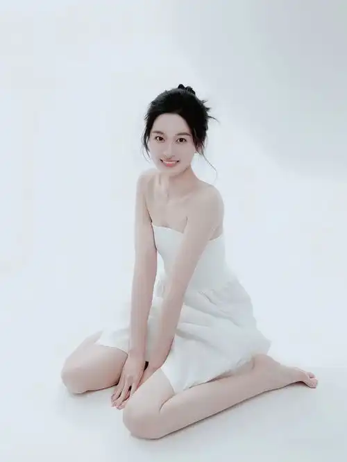 女生纯欲头像私房