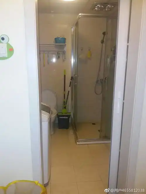 建邺区莲花嘉园,找2个女生室友