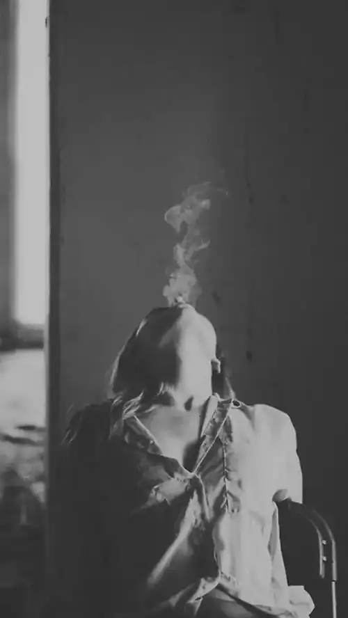 手机壁纸文字黑色炫酷特刊