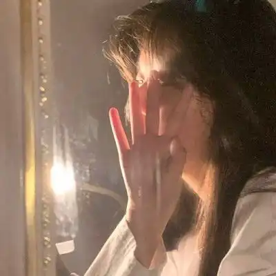 非常野的女生文案