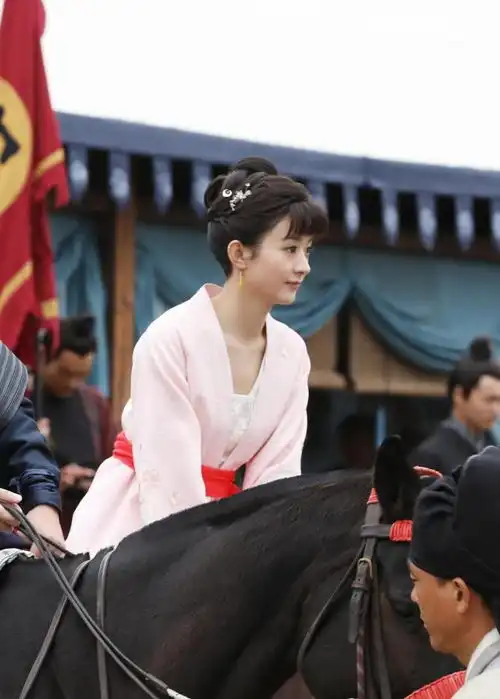 他再好也不及那个懂你的人,知否里他俊逸他不羁,护她随心所欲