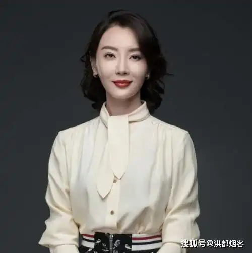 人间仙女陈数气质高贵优雅,美得不可方物
