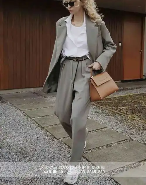 这件外套好神奇,冬天出彩都靠它