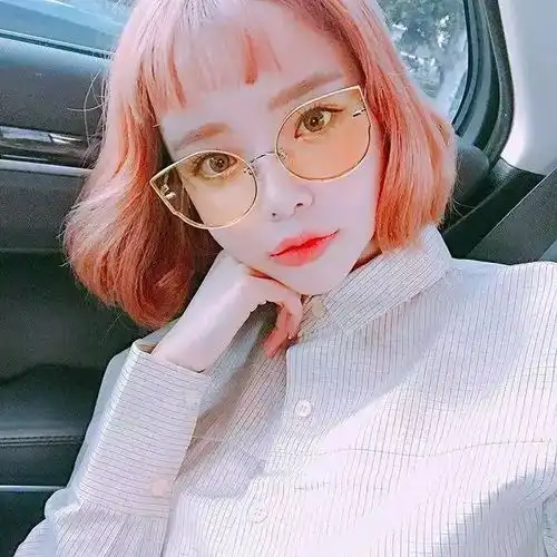 短发清纯头像女生可爱