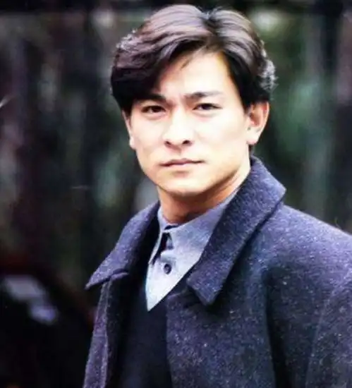 刘德华身价上亿却不给亲姐姐一分钱网友他红是有原因的