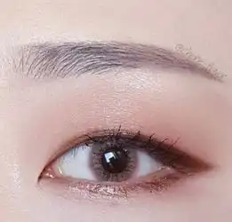 小s女儿厌世脸表现力max单眼皮女生高级感的秘密是