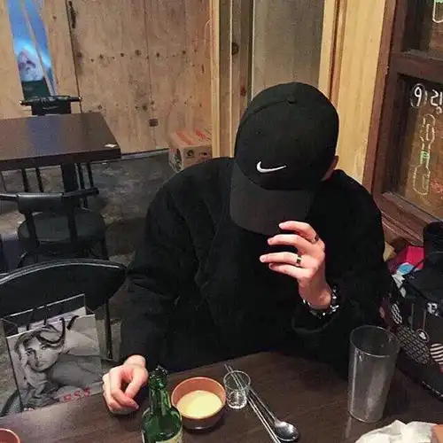 男生对你有意思,才会主动谈及这3件事,丫头别不懂