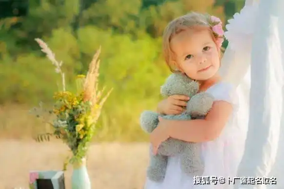 虎年出生的女宝宝取乳名,清新舒适的女孩小名精选