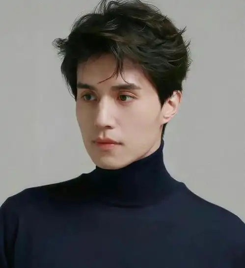 李栋旭确认出演电影哈尔滨