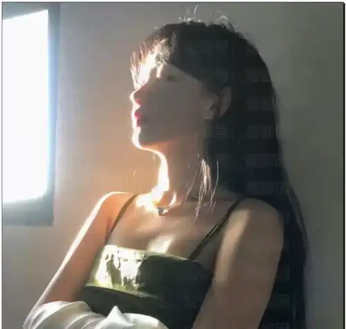 六周年拉菲草后续竟发生多重反转女主露脸现身