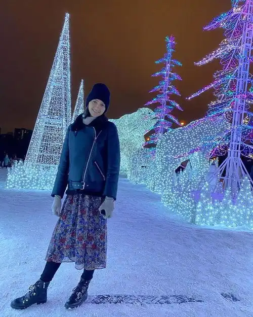 无敌九头身俄罗斯跳高女皇玛利亚生活美照邻家美女气质温婉