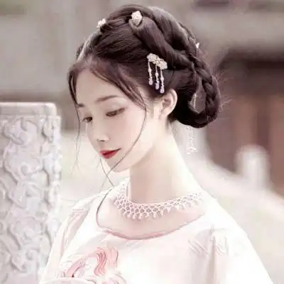 王的女人谁敢动拈花惹笑又出新作,战神王爷权宠小逃妻