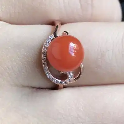 佩戴南红玛瑙,彰显女性独特魅力