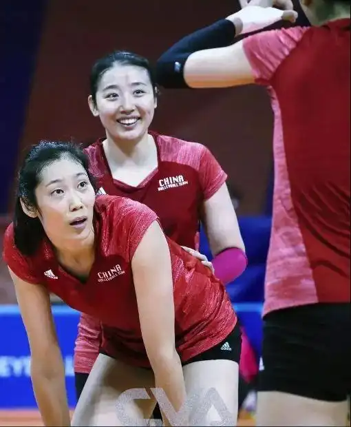中国女排后郎平时代进攻体系出炉李盈莹领衔朱婷袁心玥打进攻