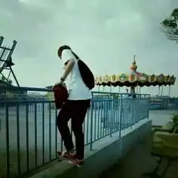 玩黑女生头像情侣头像