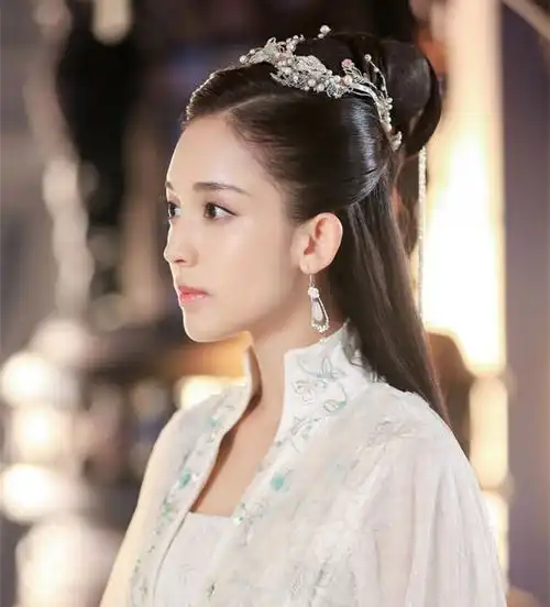 新版神雕女主已定,赵丽颖无缘小龙女,最后确定是她