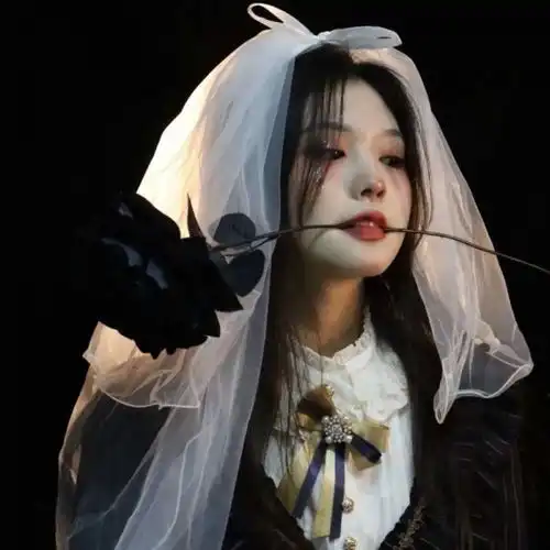 清晰高冷的头像女生夺爱