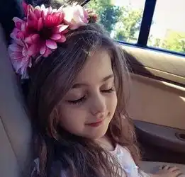 哇咔咔,8岁全球最美女孩,一张照片就能让我沦陷