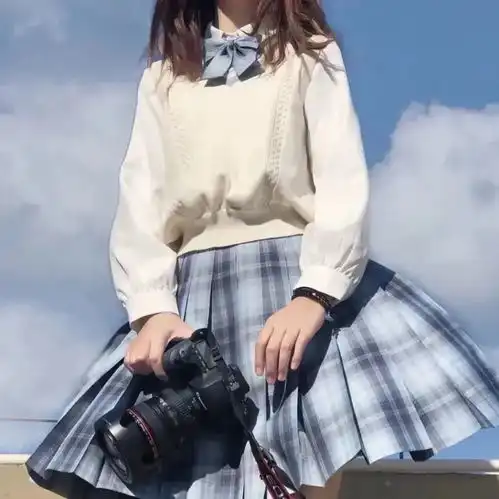 jk制服女生头像锁骨章子