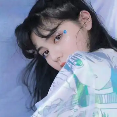 唯美系女生头像可爱又美丽